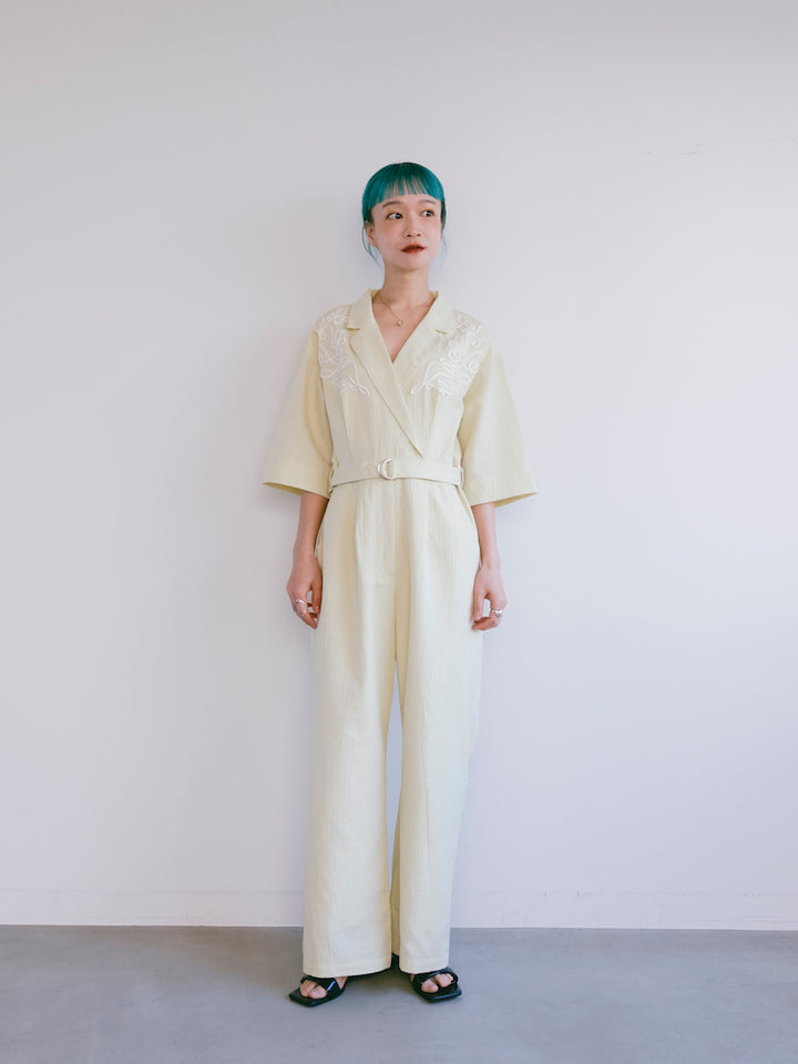 モデル身長：167cm / カラー：LightYellow