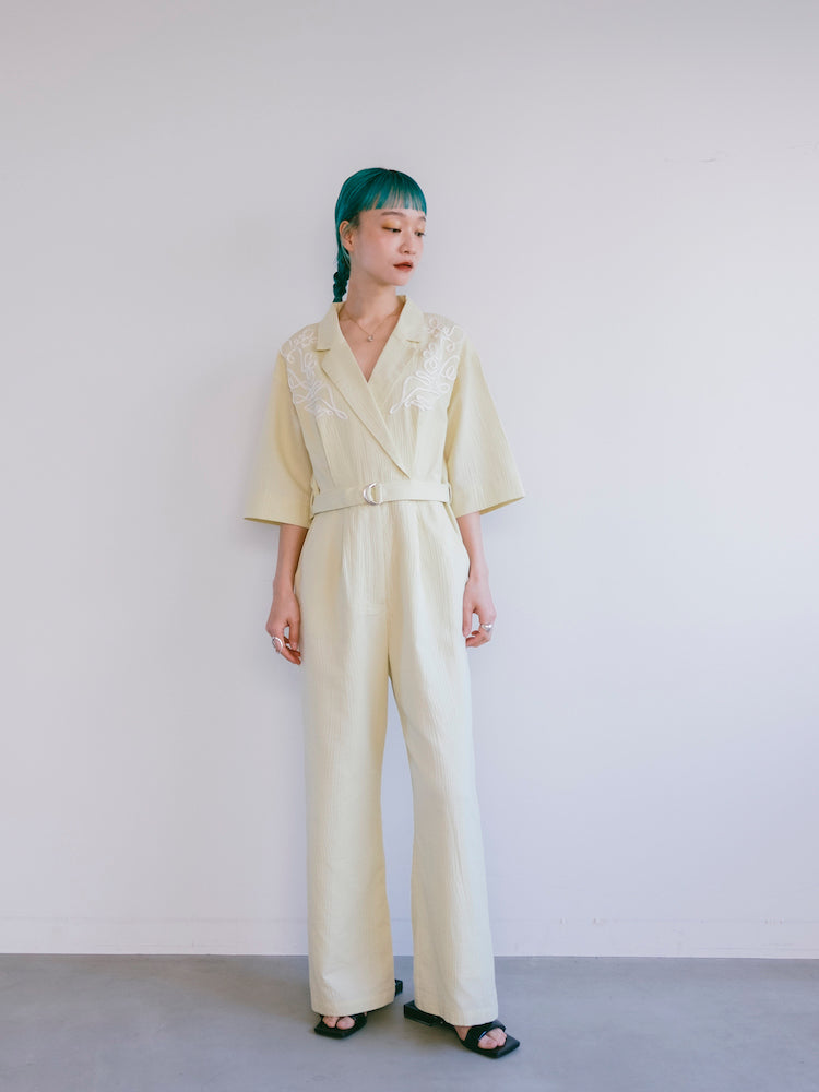 モデル身長：167cm / カラー：LightYellow