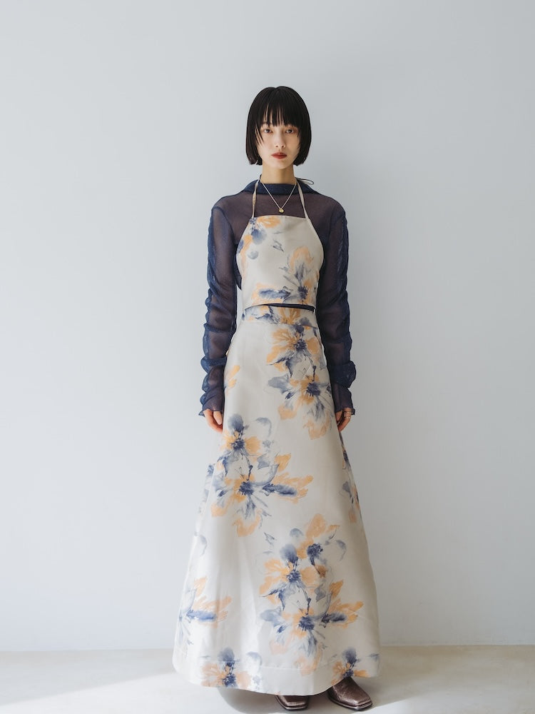 モデル身長：166cm / カラー：Ivory / 着用サイズ：Mサイズ