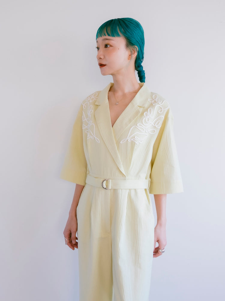 モデル身長：167cm / カラー：LightYellow