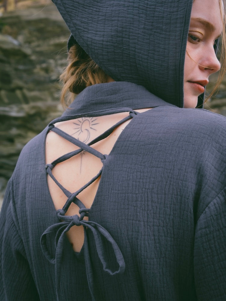 モデル身長：174cm / カラー：GrayBlue