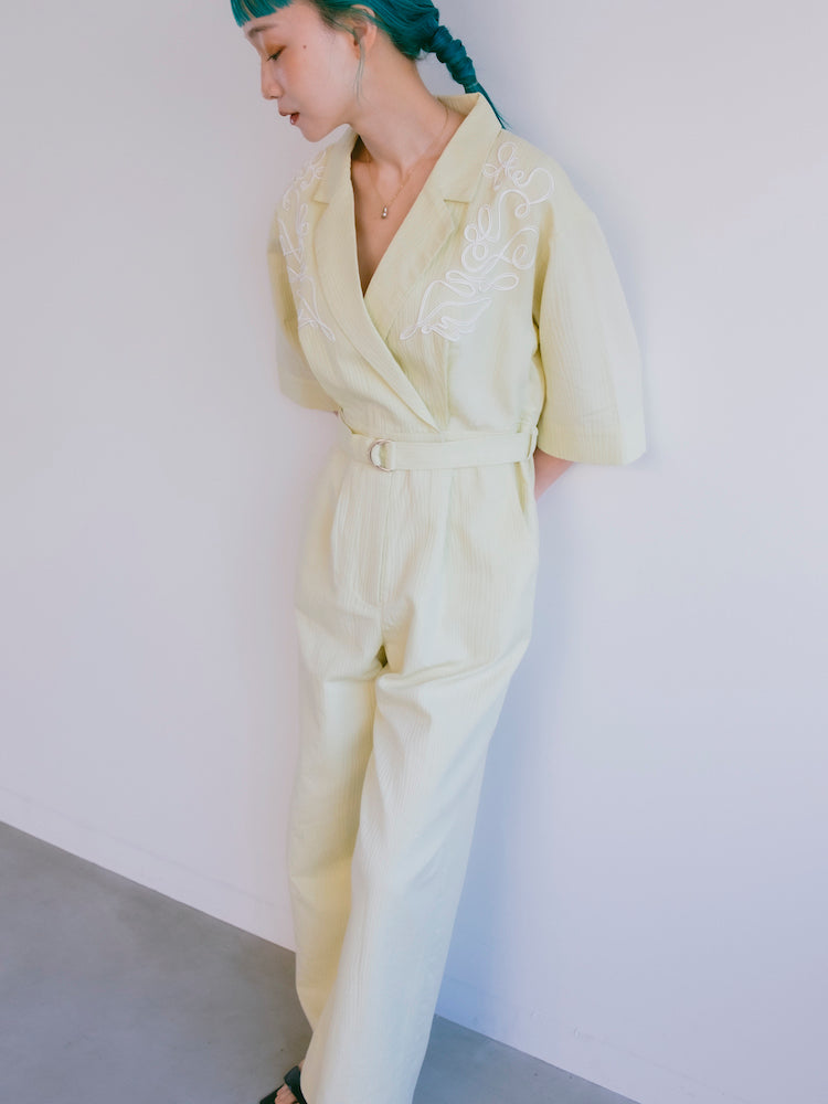 モデル身長：167cm / カラー：LightYellow