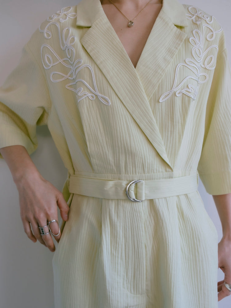 モデル身長：167cm / カラー：LightYellow