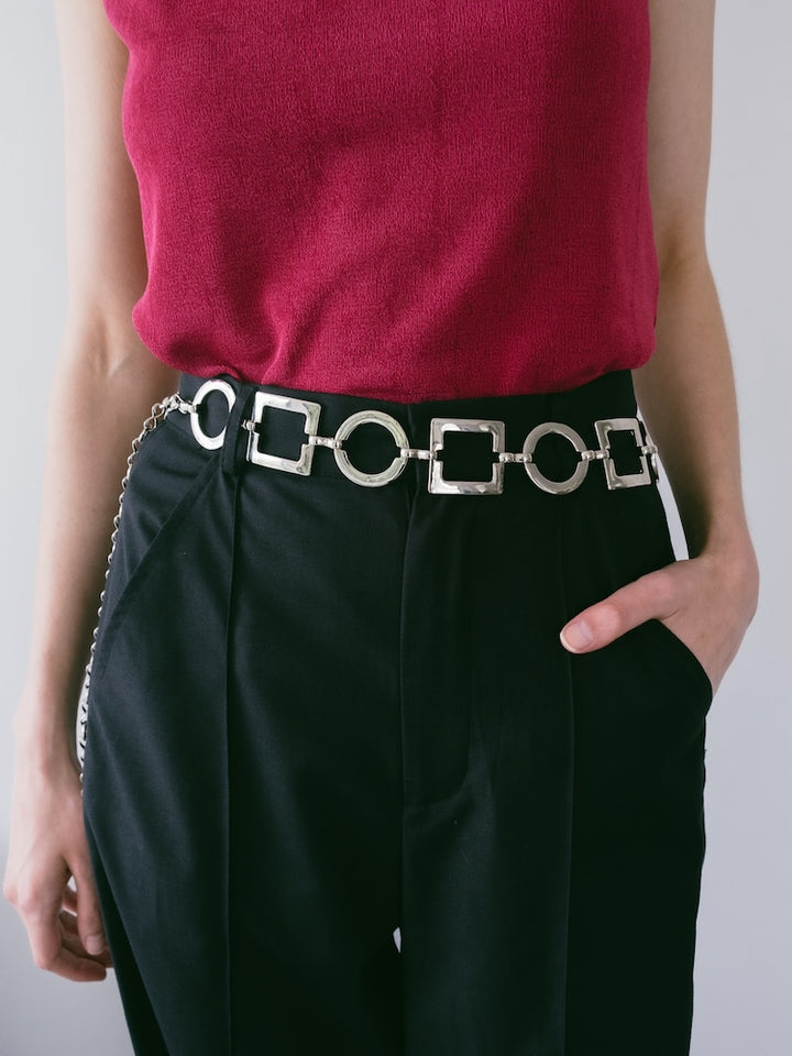 Geometric Chain Belt