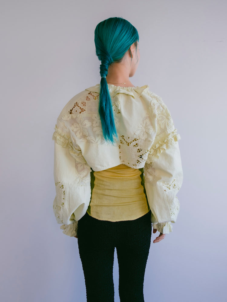 モデル身長：167cm / カラー：LightYellow