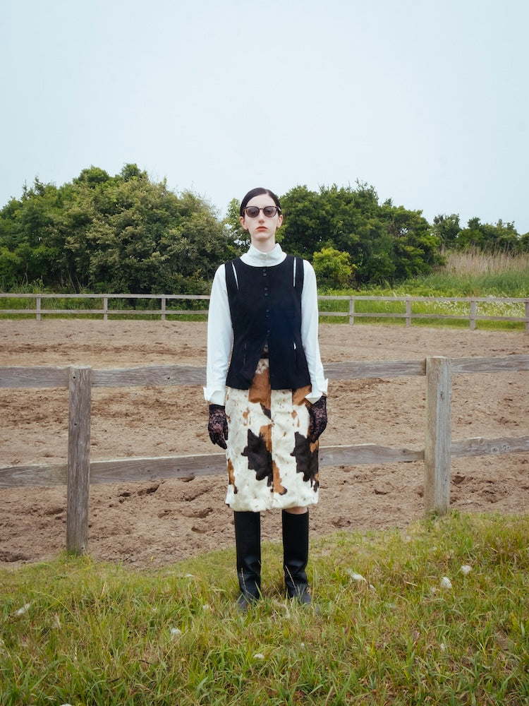 モデル身長：175cm / カラー：White / 着用サイズ：Mサイズ