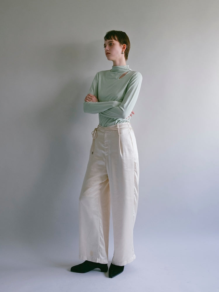 モデル身長：176cm / カラー：Mint