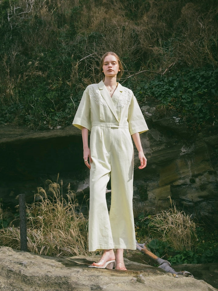 モデル身長：174cm / カラー：LightYellow