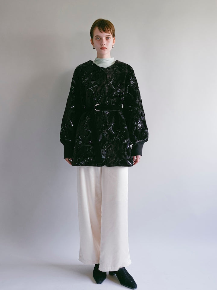 【10月7日(水) 12:00予約販売開始】Velour Embroidery Quilting Coat