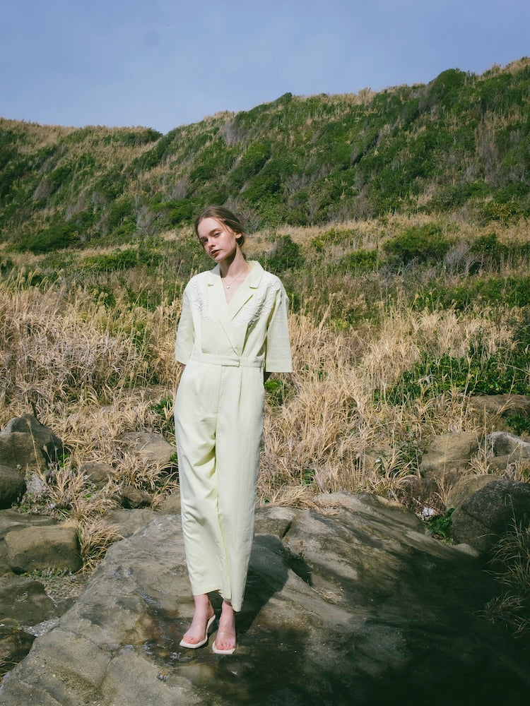 モデル身長：174cm / カラー：LightYellow