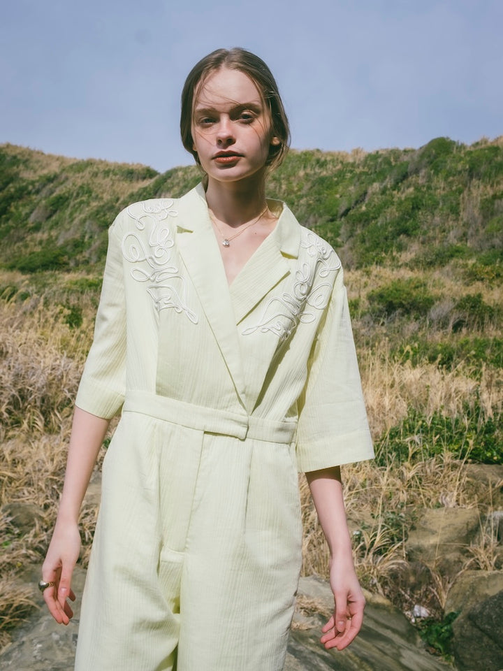 モデル身長：174cm / カラー：LightYellow