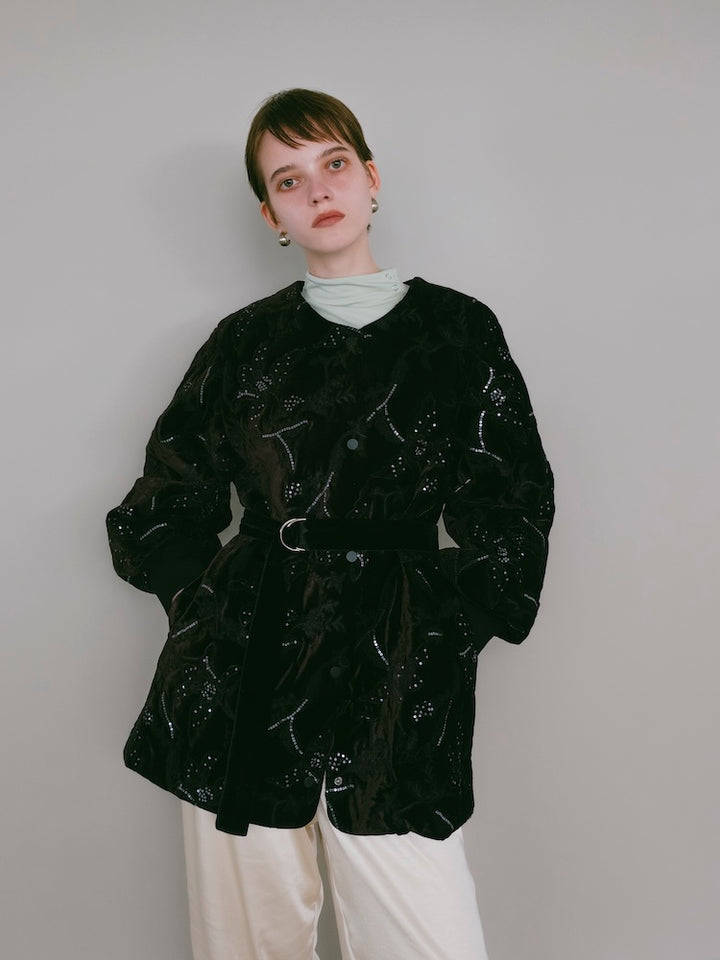 【10月7日(水) 12:00予約販売開始】Velour Embroidery Quilting Coat