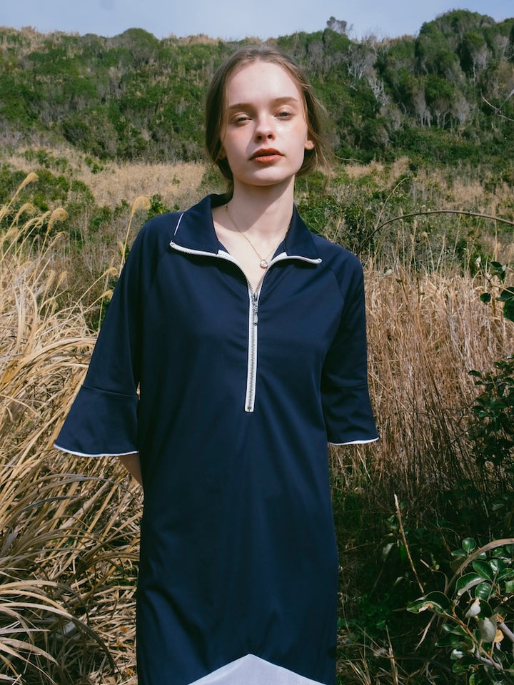 モデル身長：174cm / カラー：Navy