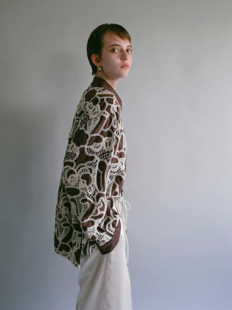 モデル身長：176cm / カラー：Brown