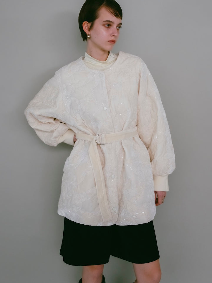 【10月7日(水) 12:00予約販売開始】Velour Embroidery Quilting Coat