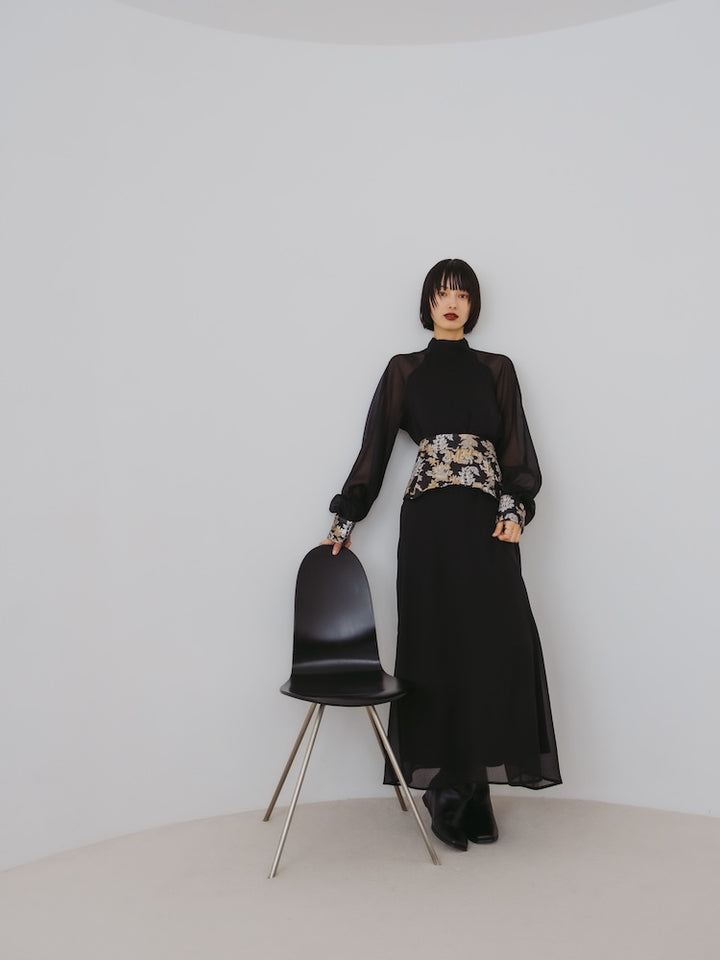 モデル身長：166cm / カラー：Black