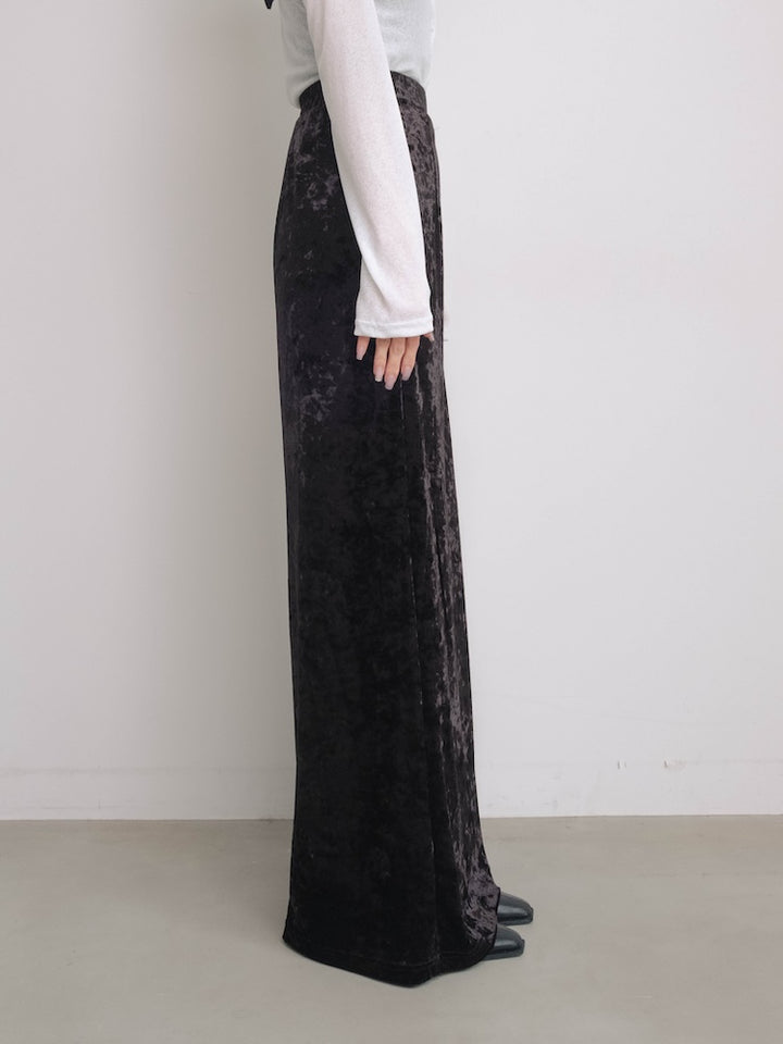 モデル身長：156cm / カラー：Black / 着用サイズ：Mサイズ