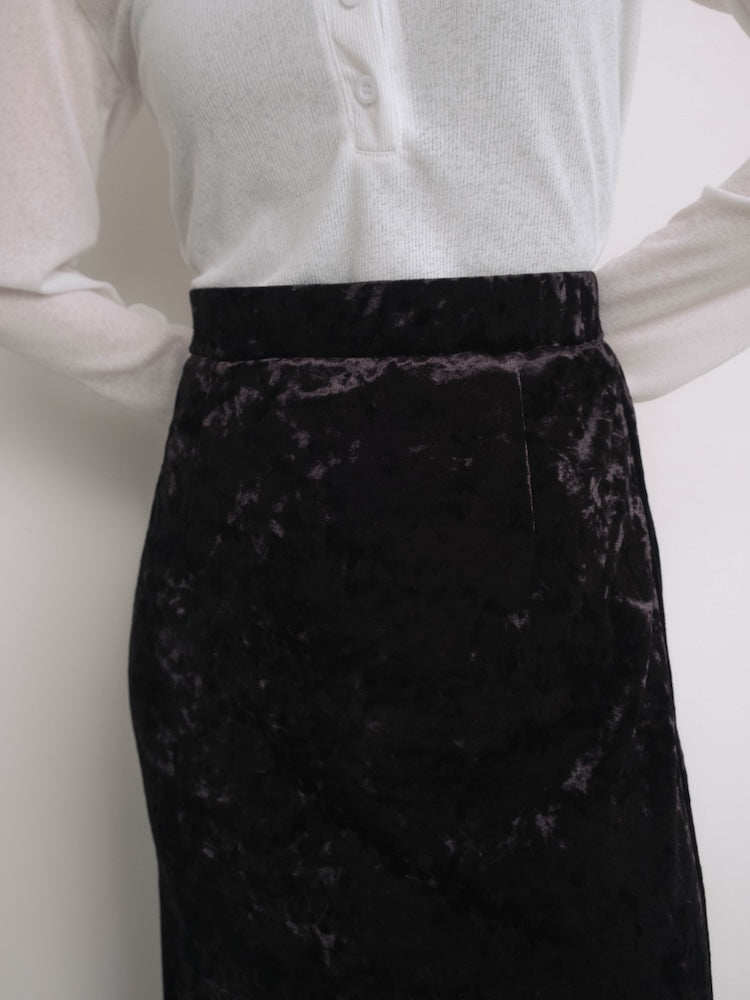 モデル身長：156cm / カラー：Black / 着用サイズ：Mサイズ
