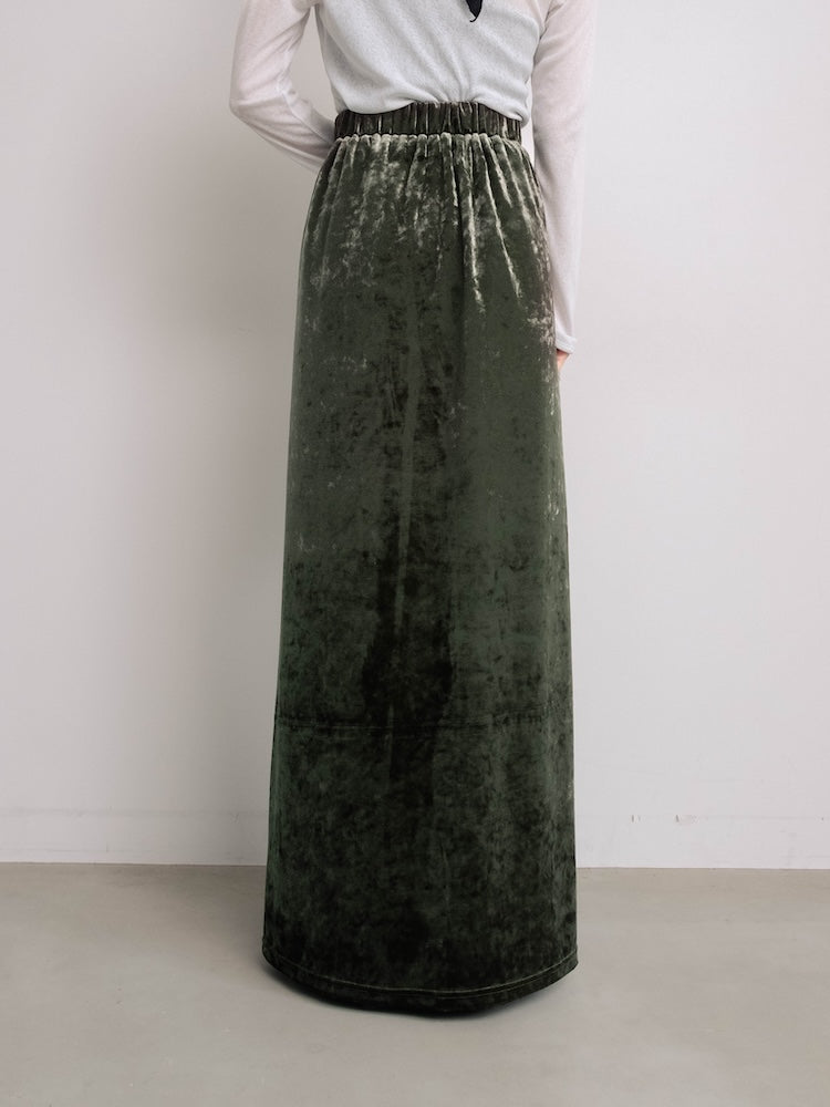 モデル身長：156cm / カラー：Khaki / 着用サイズ：Mサイズ