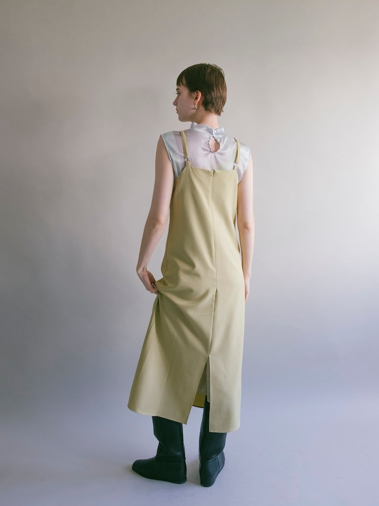モデル身長：176cm / カラー：Yellow