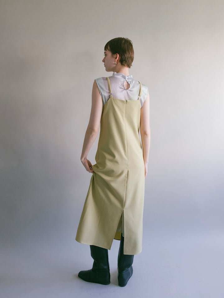 モデル身長：176cm / カラー：Yellow