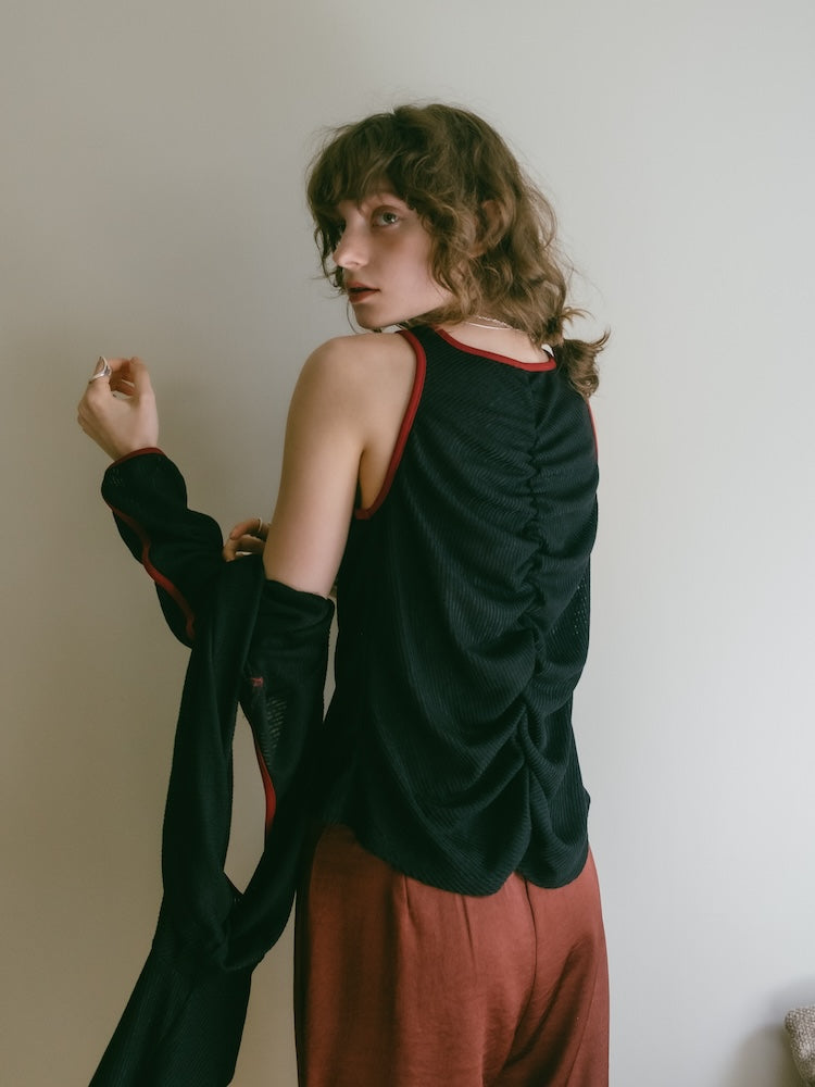 モデル身長：171cm / カラー：Black