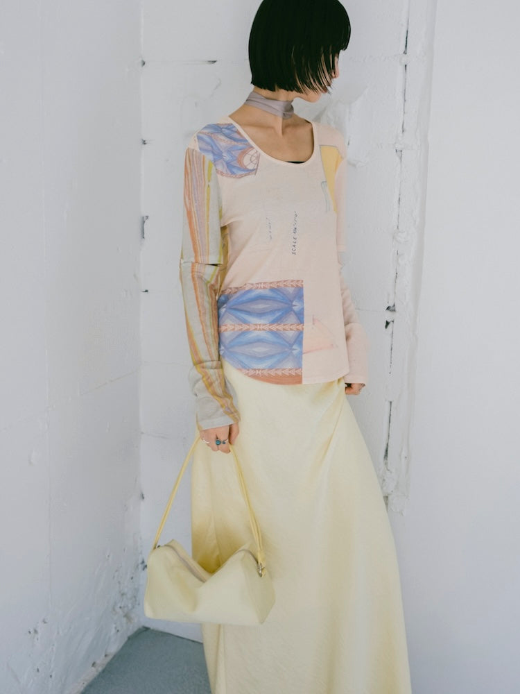 モデル身長：166cm / カラー：04 Theatre foyer