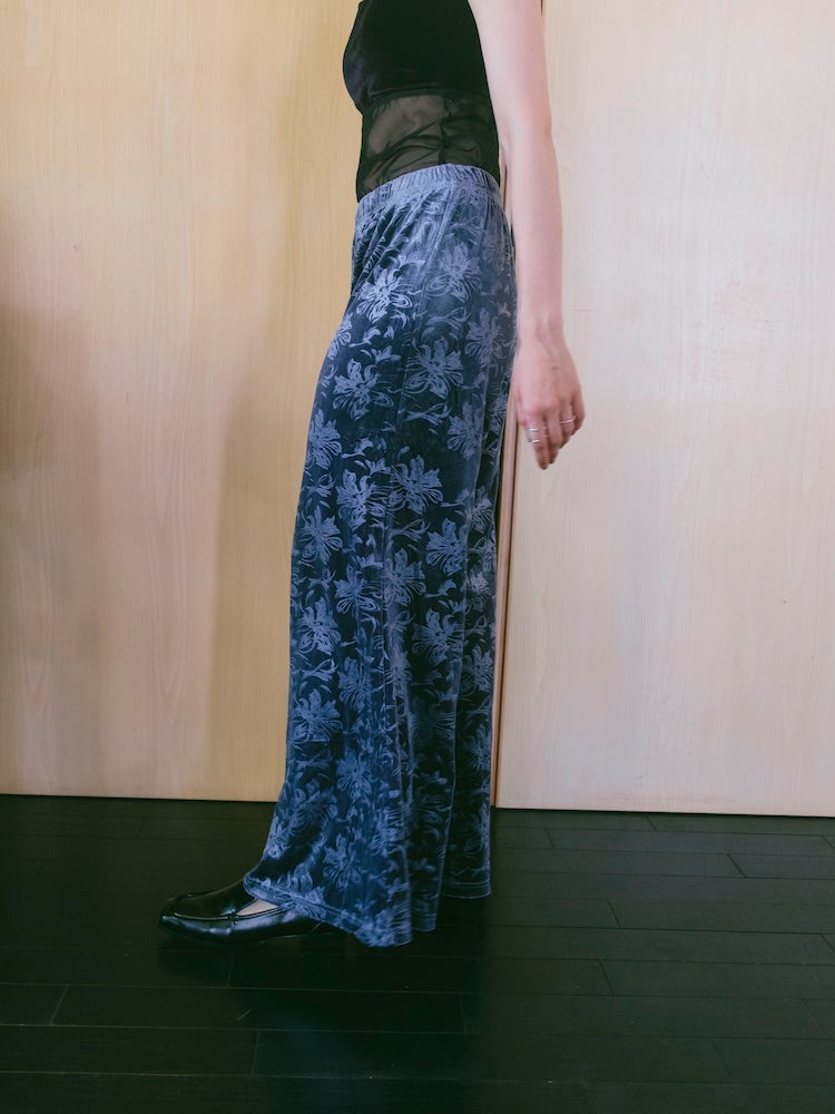 【10月24日(土) 12:00販売開始】Velour Emboss Pants