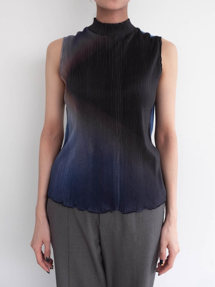 モデル身長：160cm / カラー：Black