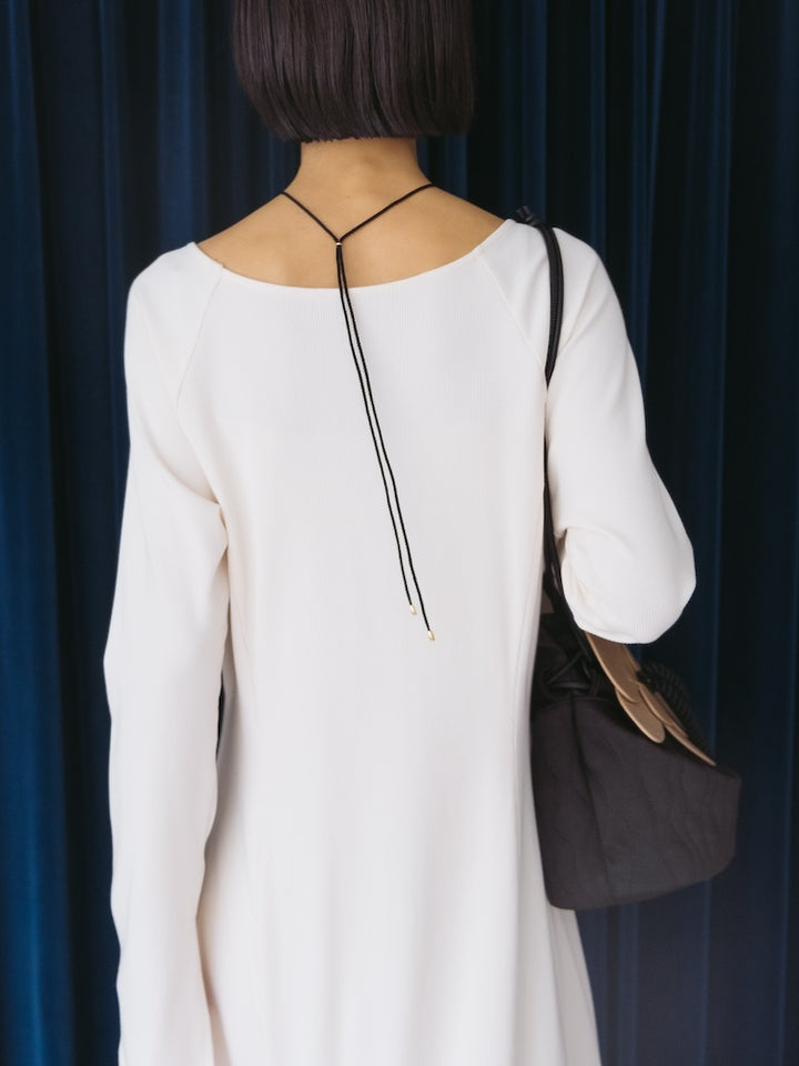 モデル身長：166cm / カラー：Ivory