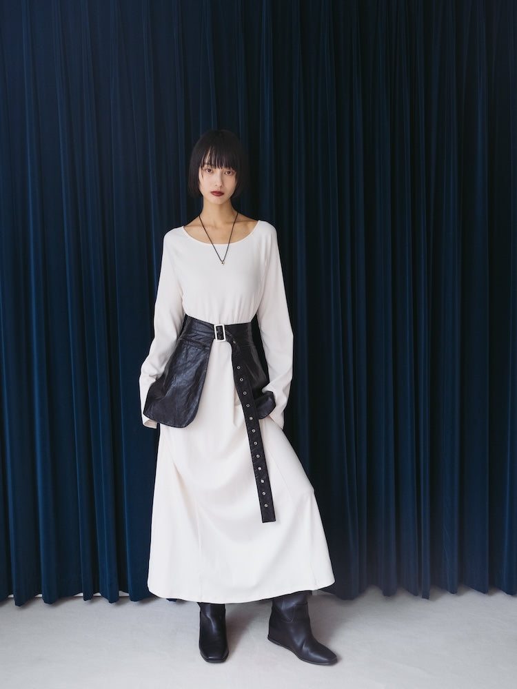 モデル身長：166cm / カラー：Ivory