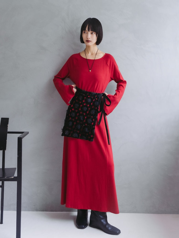 モデル身長：166cm / カラー：Red