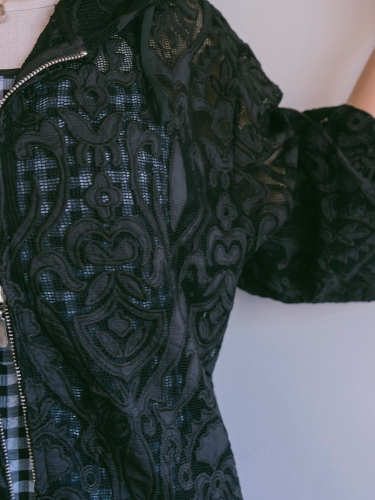 モデル身長：167cm / カラー：Black