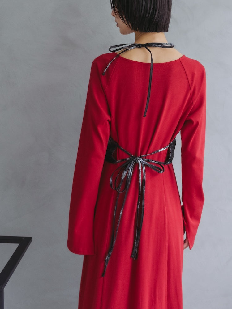 モデル身長：166cm / カラー：Black