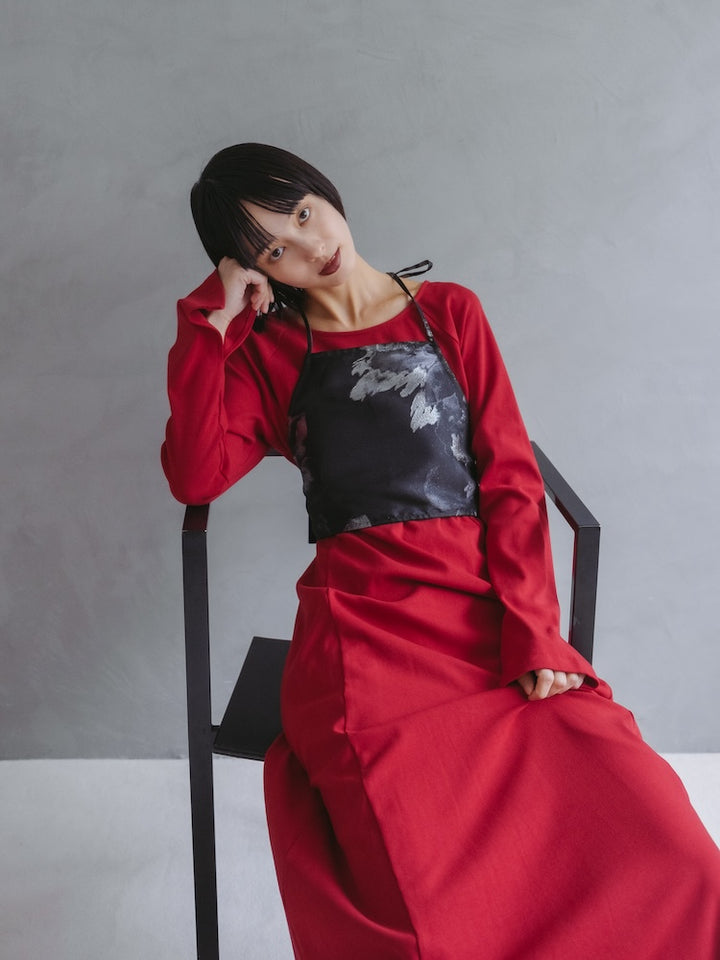 モデル身長：166cm / カラー：Red