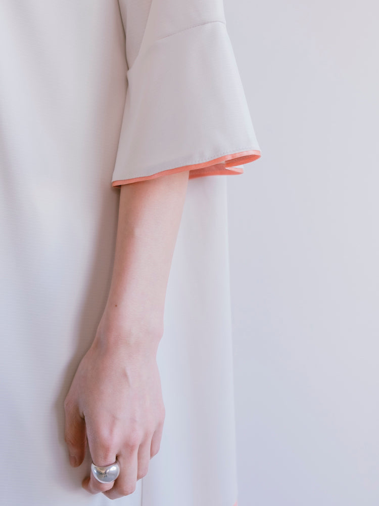 モデル身長：167cm / カラー：Offwhite