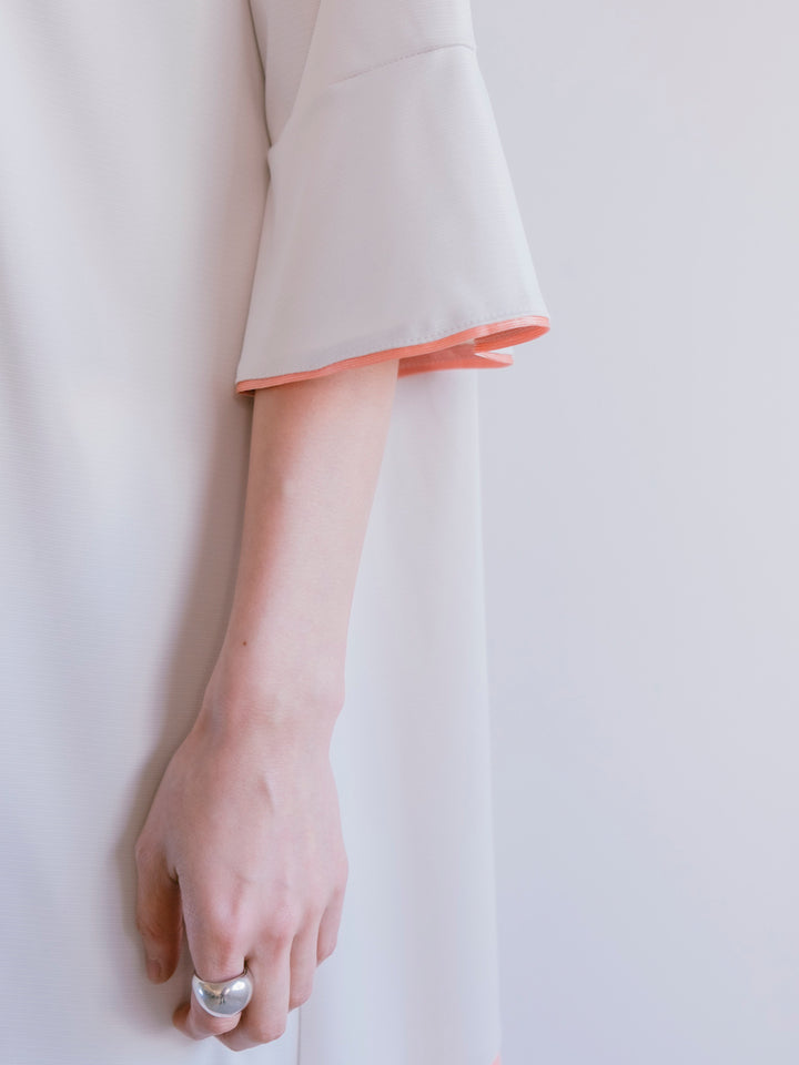 モデル身長：167cm / カラー：Offwhite