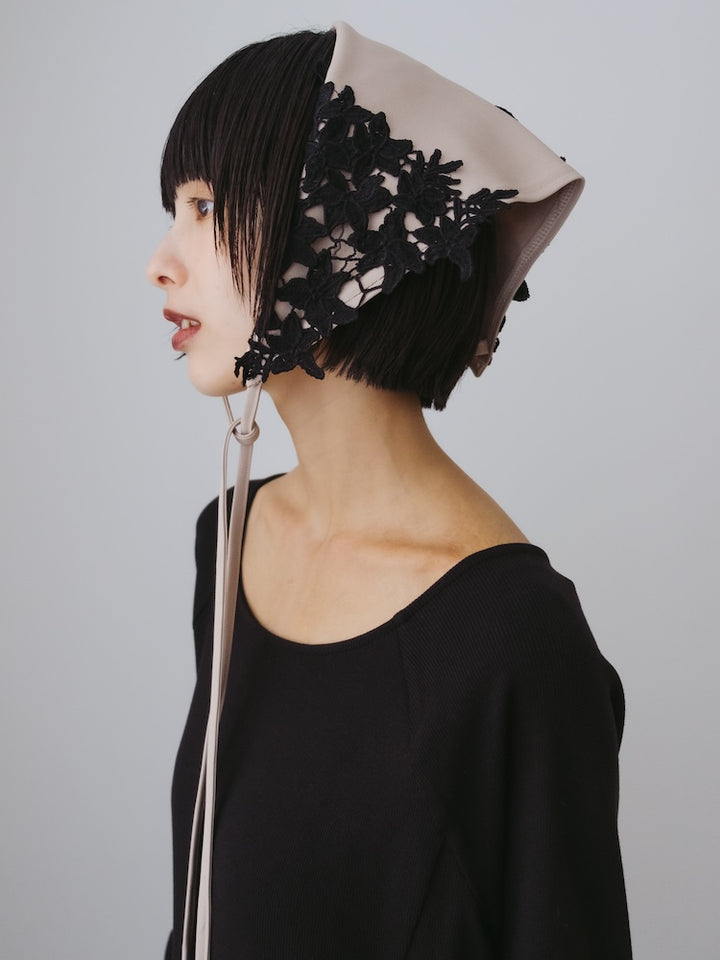 モデル身長：166cm / カラー：Beige