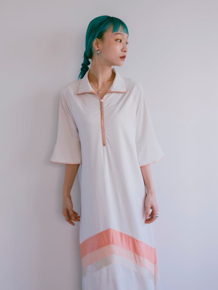 モデル身長：167cm / カラー：Offwhite