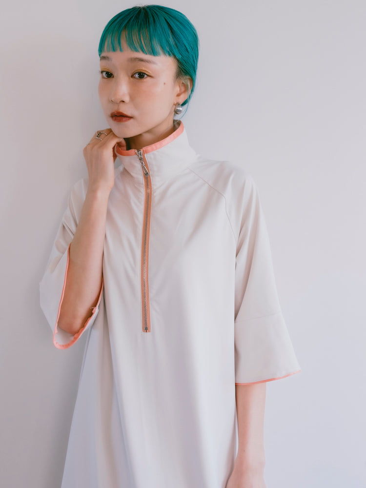 モデル身長：167cm / カラー：Offwhite