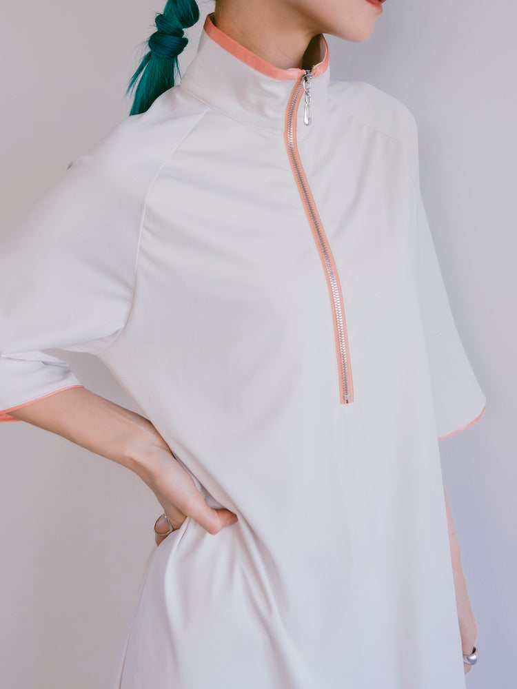 モデル身長：167cm / カラー：Offwhite