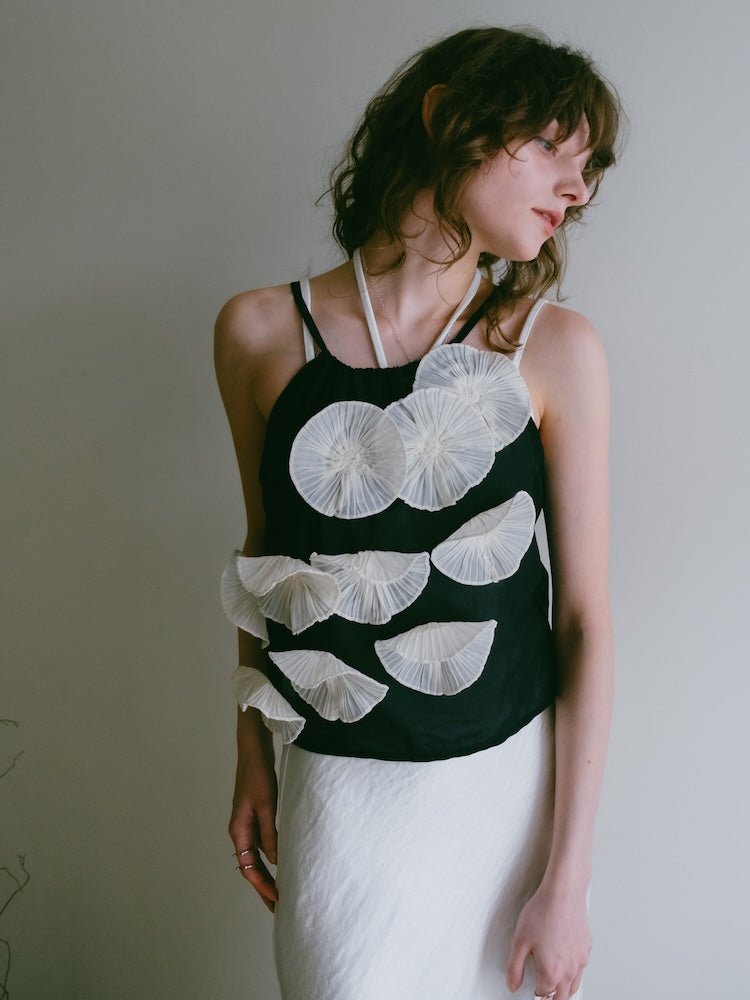 Drawstring Flower Motif Camisole｜ドローストリングフラワー