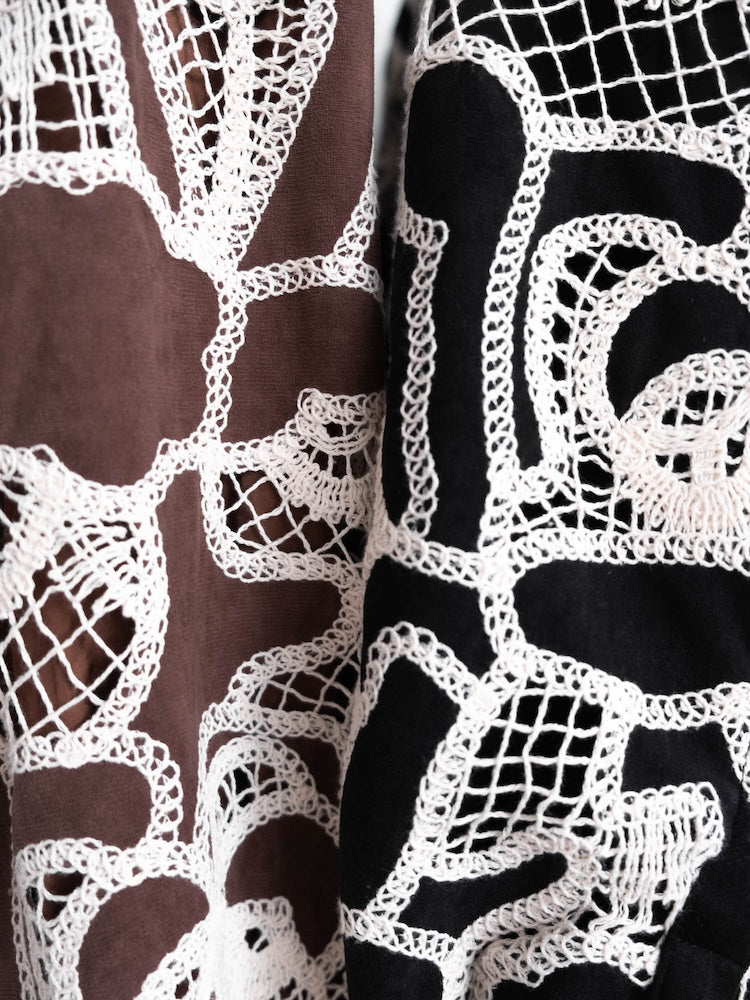 【6月12日(金) 12:00予約販売開始】Embroidery Suede Shirt Jacket