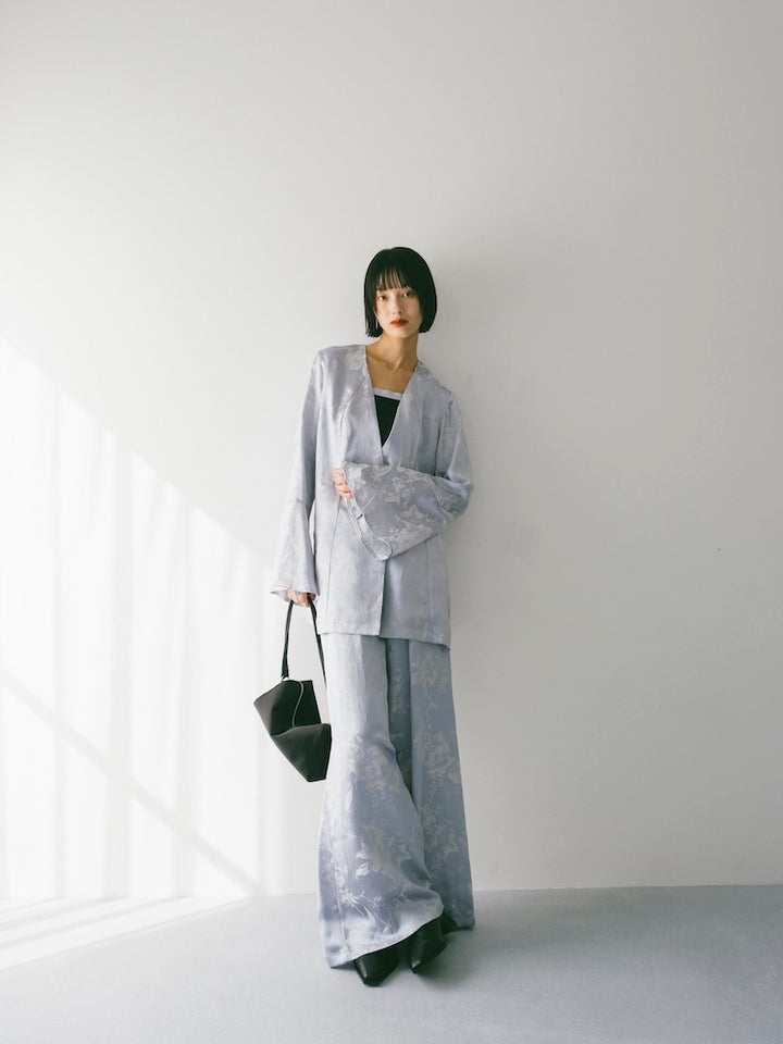 モデル身長：166cm / カラー：LightBlue