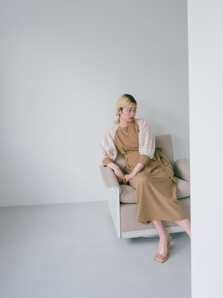 Sheer Jacquard Sleeve Dress｜シアージャガードスリーブドレス