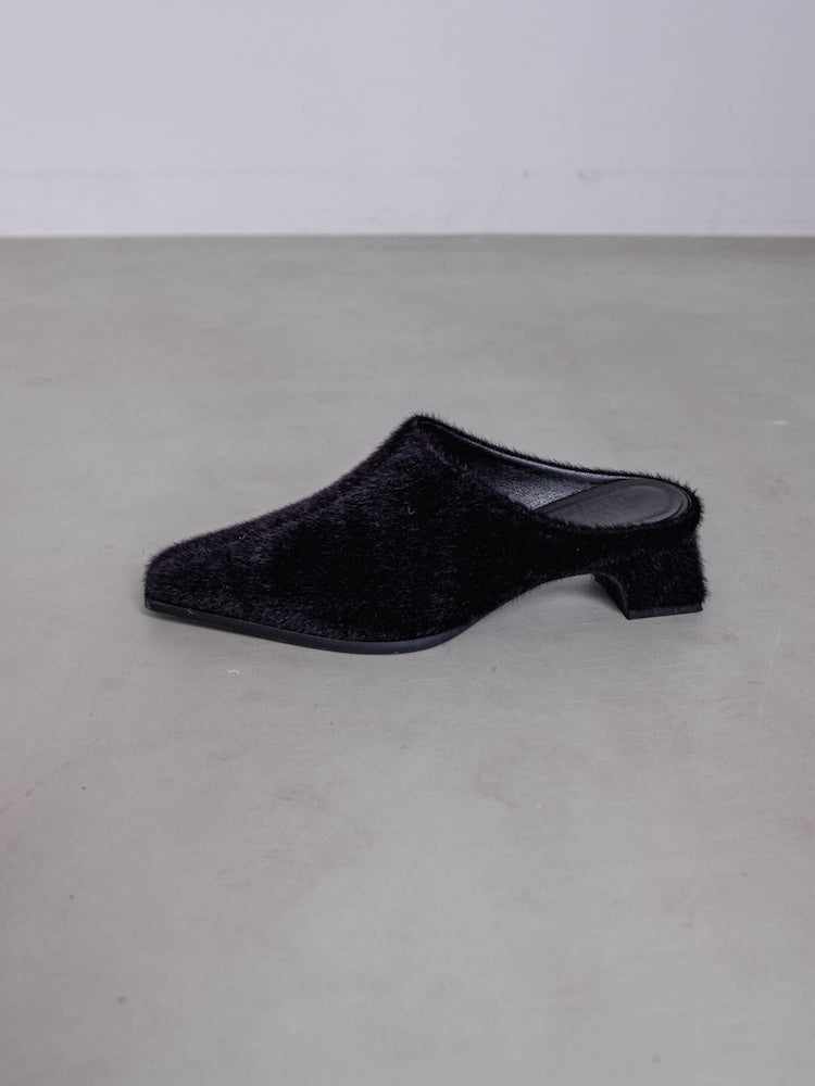 【6月12日(金) 12:00予約販売開始】Faux Cowhide Shoes