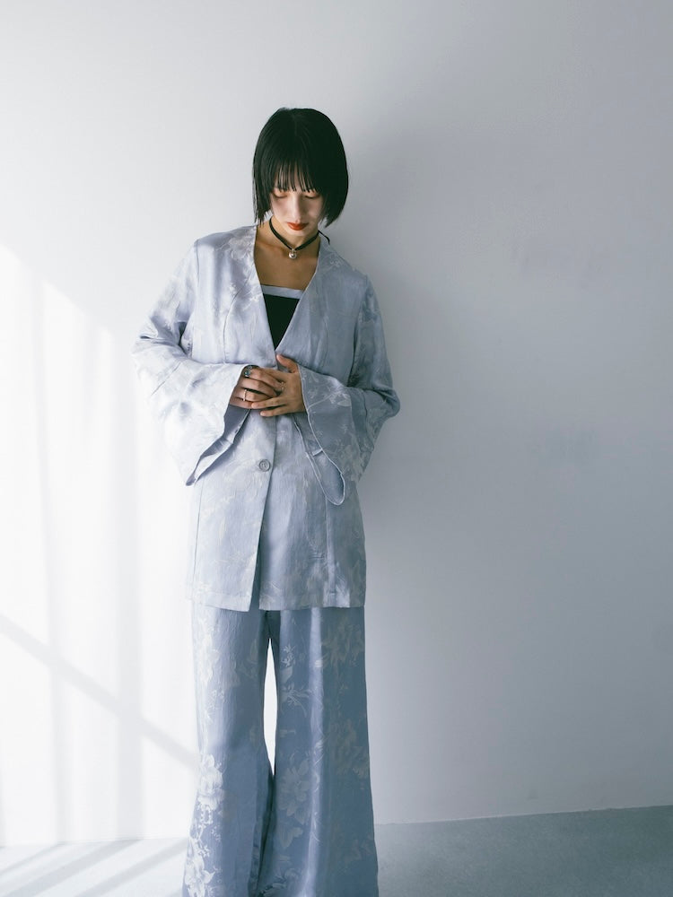 モデル身長：166cm / カラー：LightBlue