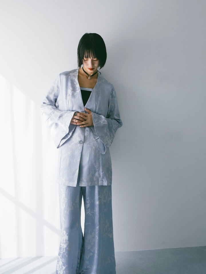 モデル身長：166cm / カラー：LightBlue