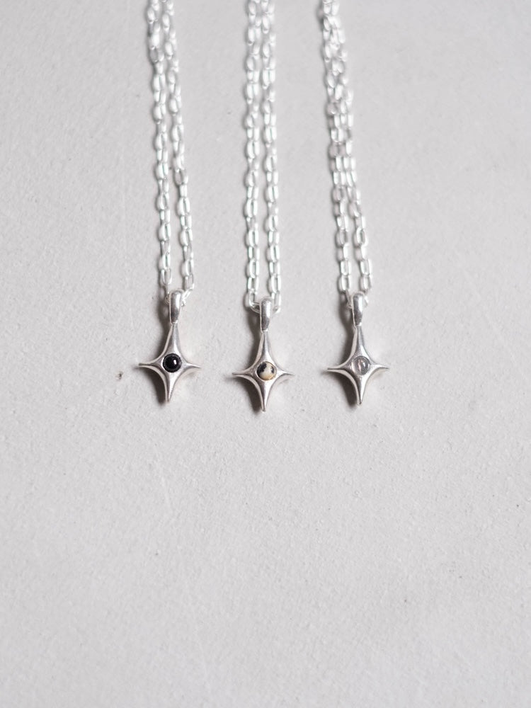 再入荷アイテム Spark Star Necklace｜天然石の星型ネックレス – MARTE アクセサリー