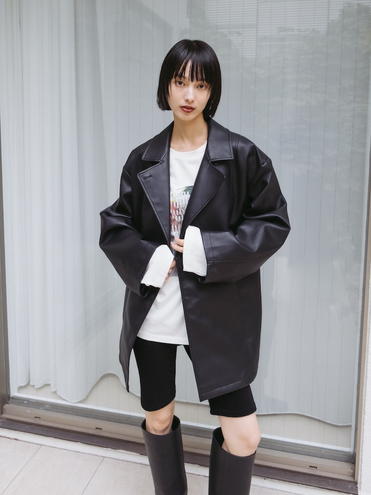 モデル身長：166cm / カラー：White Stripes